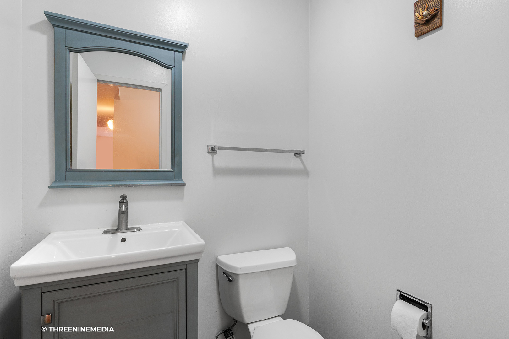 835 Ridge Avenue, Unit 402 Evanston, IL 60202 - Photo 14 of 14 Gallery Image 14