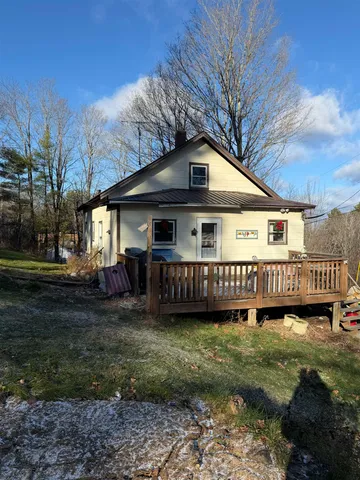 $248,500 | 17 Pappas Road, Claremont, NH 03743