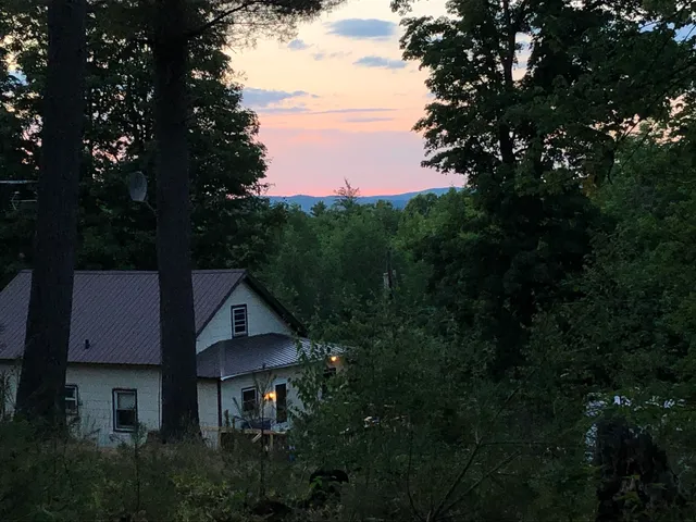 $248,500 | 17 Pappas Road, Claremont, NH 03743