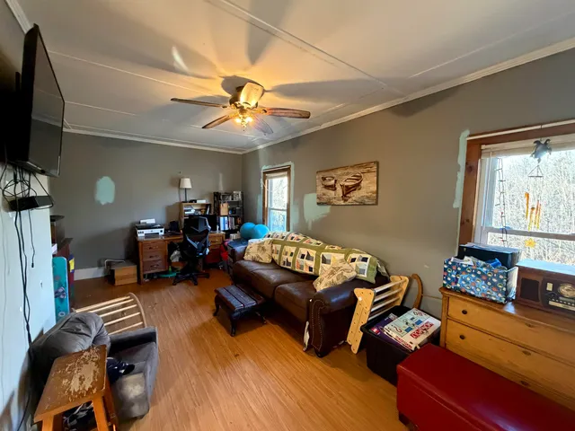 $248,500 | 17 Pappas Road, Claremont, NH 03743