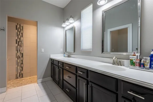 $700,000 | 6615 Current Drive, Apollo Beach, FL 33572