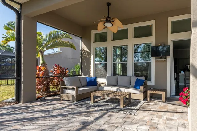 $700,000 | 6615 Current Drive, Apollo Beach, FL 33572