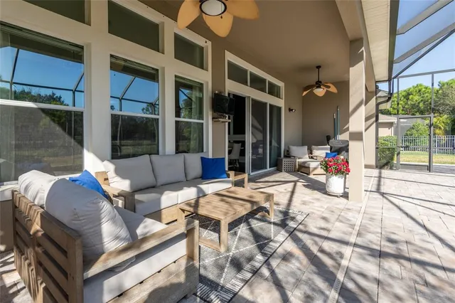 $700,000 | 6615 Current Drive, Apollo Beach, FL 33572