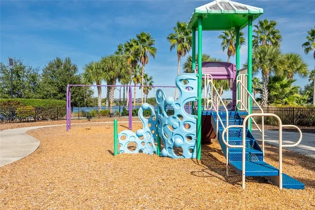 $700,000 | 6615 Current Drive, Apollo Beach, FL 33572