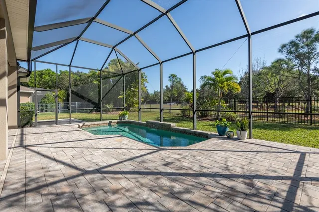 $700,000 | 6615 Current Drive, Apollo Beach, FL 33572