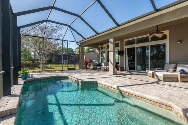 $700,000 | 6615 Current Drive, Apollo Beach, FL 33572