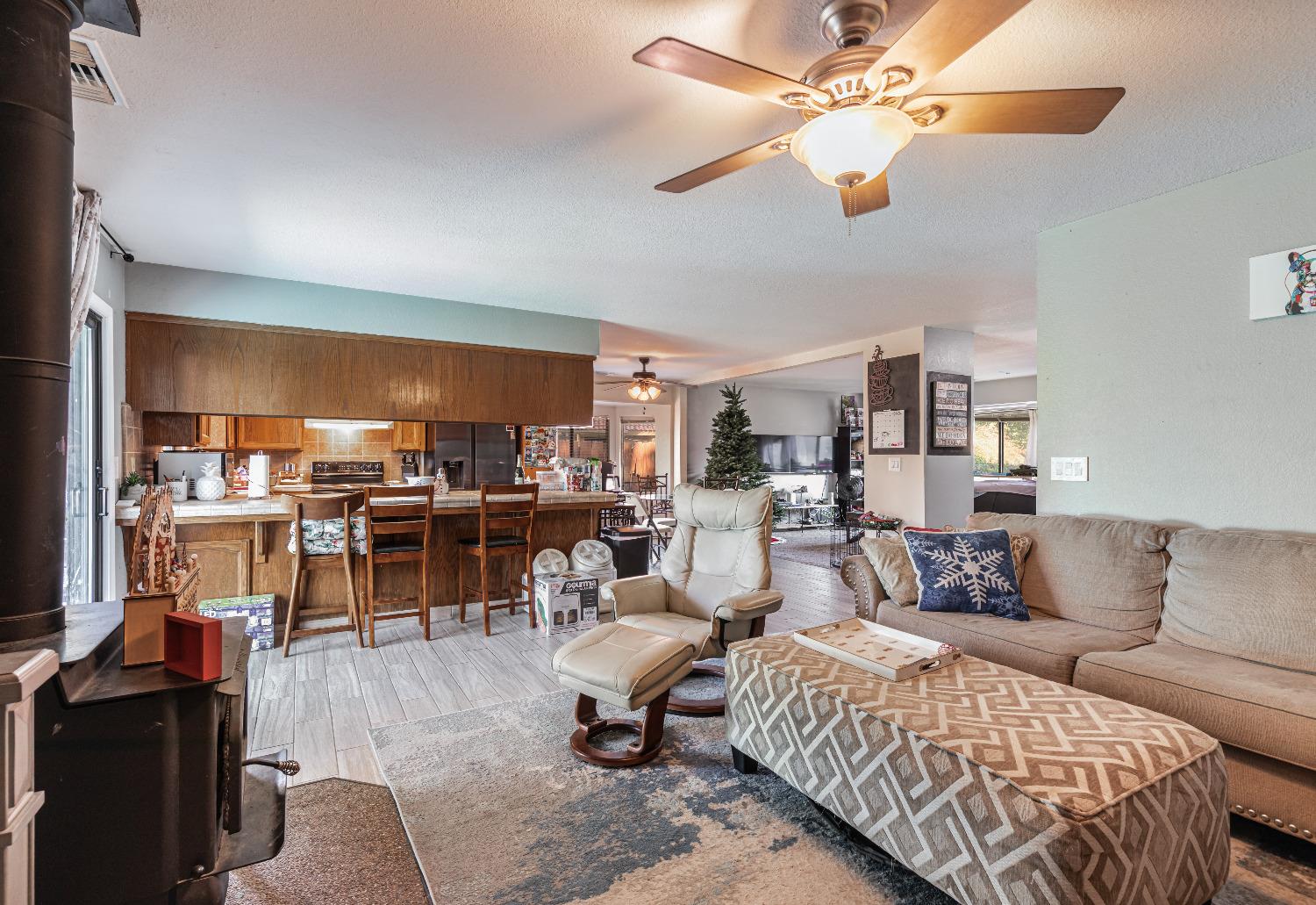 1330 Filbert Avenue Clovis, CA 93611 - Photo 11 of 23