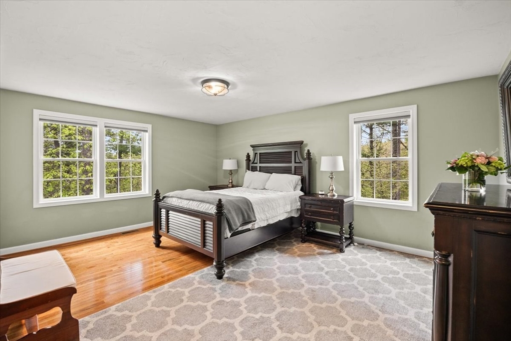 1 Dr Braley Road Rochester, MA 02770 - Photo 11 of 26 Gallery Image 11