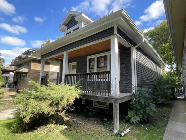 $109,900 | 7821 South Oglesby Avenue, Chicago, IL 60649