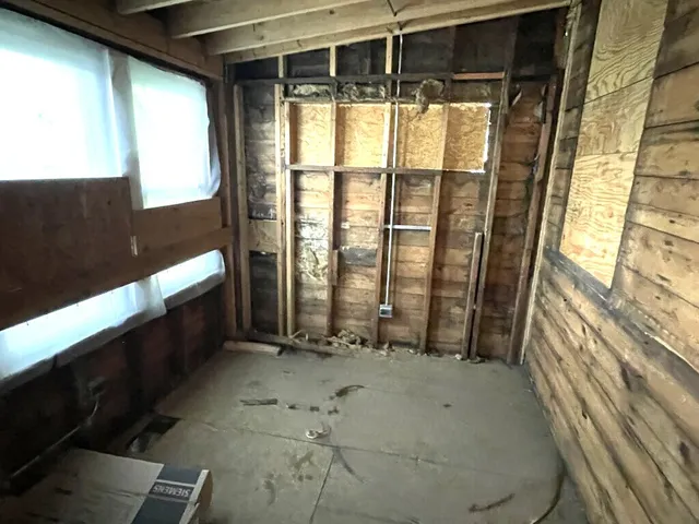 $109,900 | 7821 South Oglesby Avenue, Chicago, IL 60649