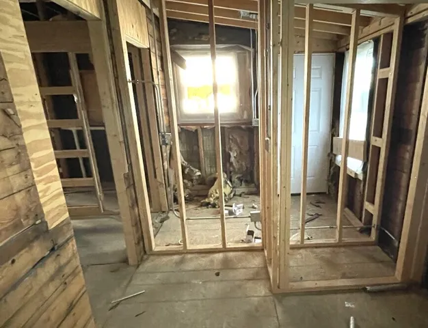 $109,900 | 7821 South Oglesby Avenue, Chicago, IL 60649