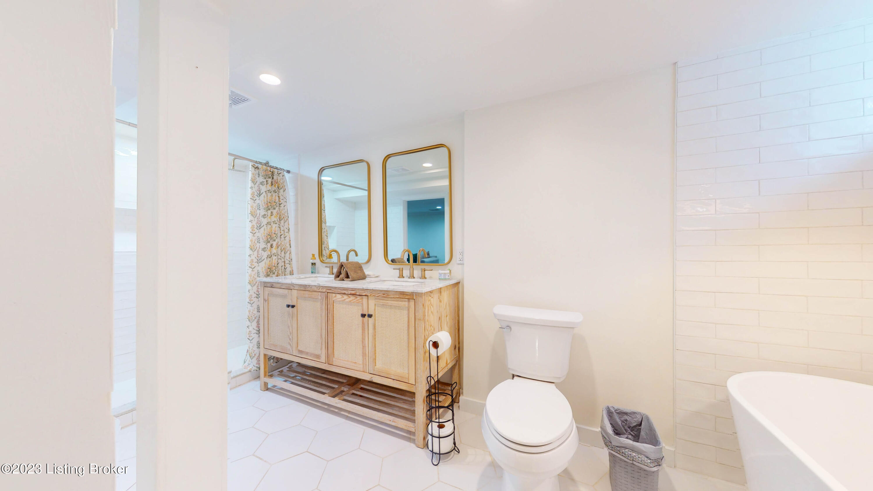10206 Afton Road Louisville, KY 40223 - Photo 40 of 59 10206-Afton-Rd_043