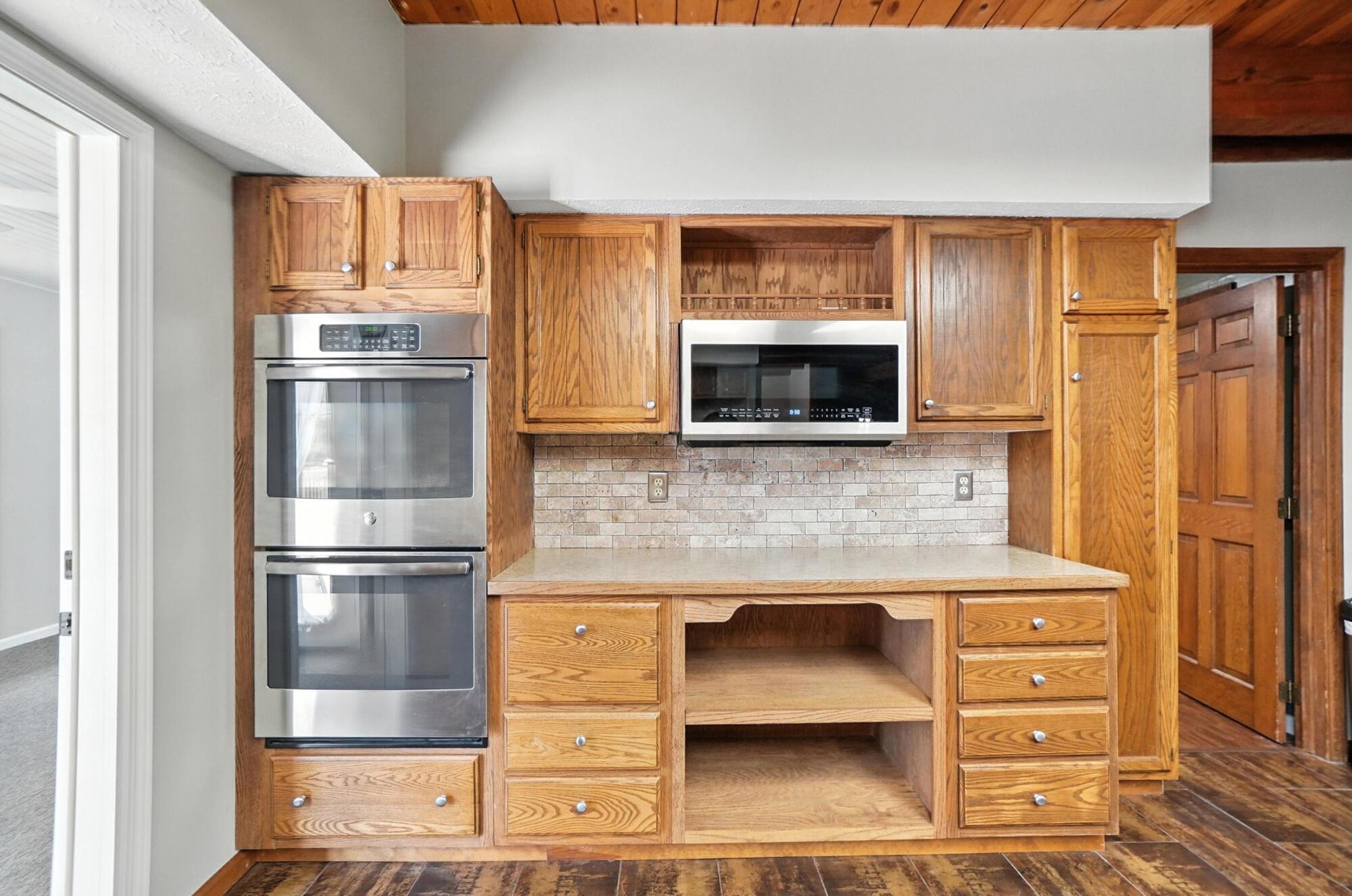 7543 Palmer Road Southwest Pataskala, OH 43062 - Photo 13 of 84 Kitchen - 7543 Palmer Road SW, Pataskala, OH 43062