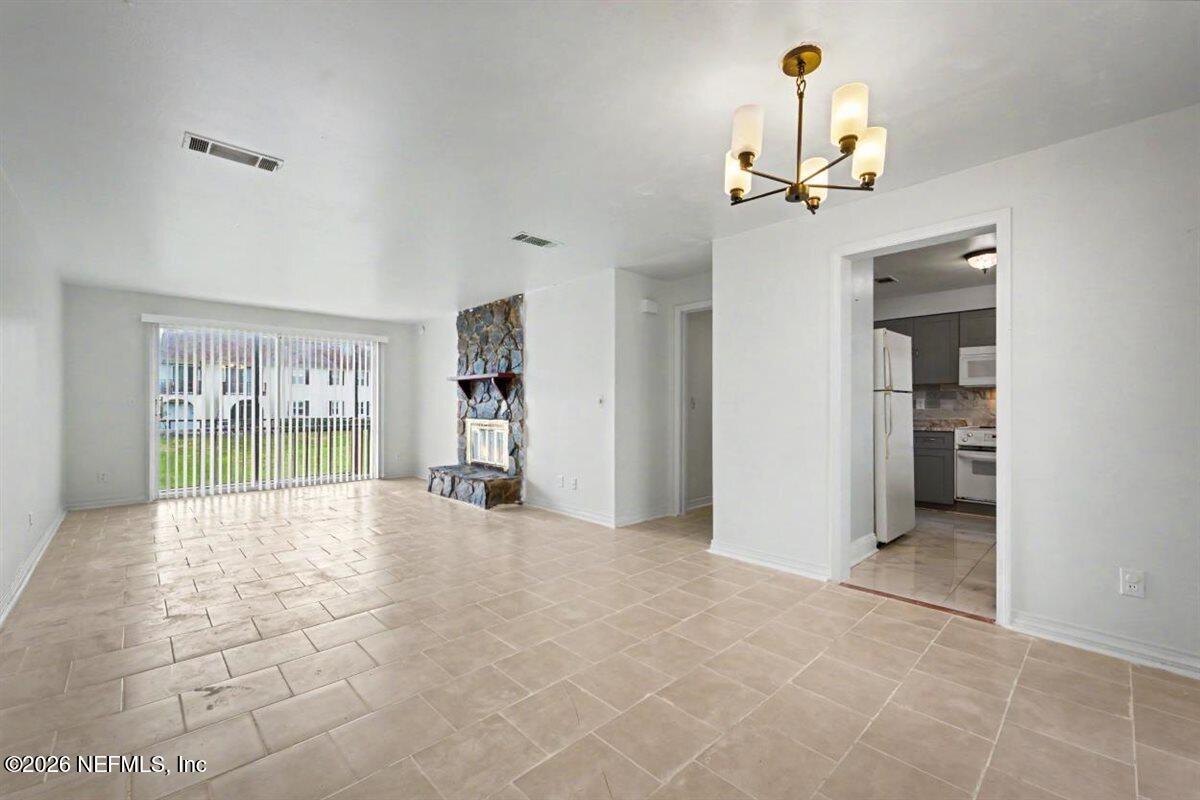 1540 El Prado Road, Unit 4 Jacksonville, FL 32216 - Photo 2 of 14 02-CFREM_1540_El_Prado_Rd_Unit_4_Jackson