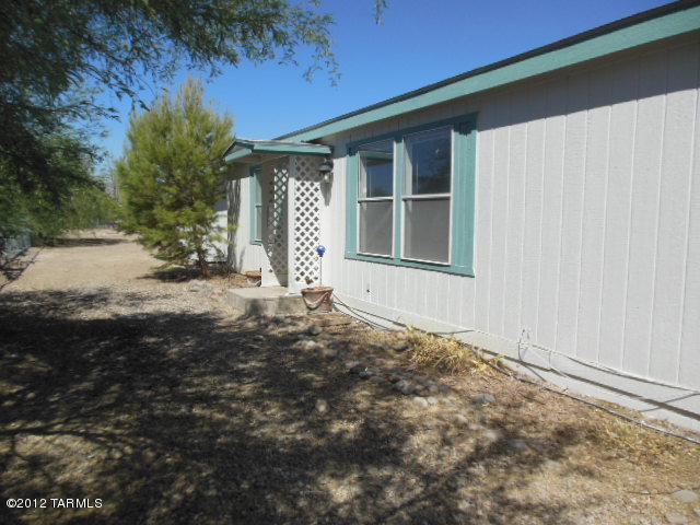 1398 West El Rio Drive Tucson, AZ 85745 - Photo 2 of 21