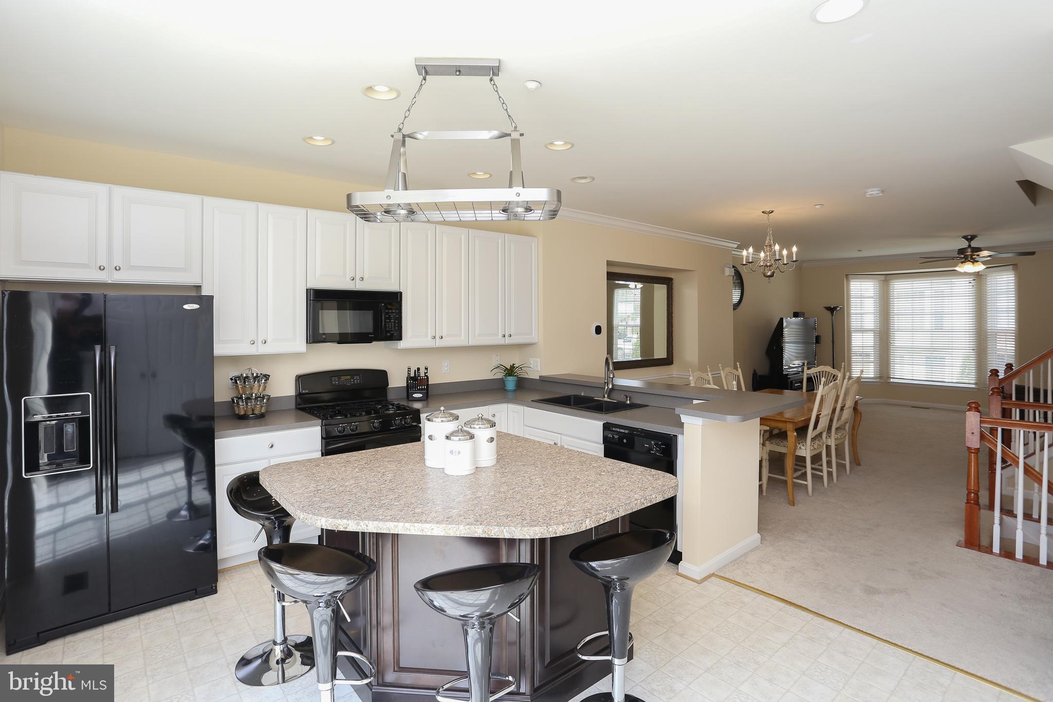 2630 Raptor Drive Odenton, MD 21113 - Photo 17 of 38 Kitchen
