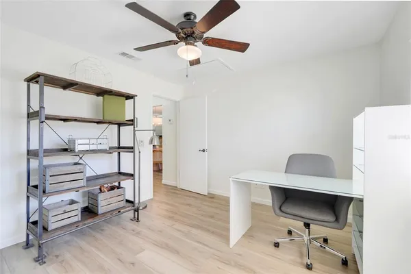 $2,000 | 30024 Tavares Ridge Boulevard, Unit 62, Tavares, FL 32778