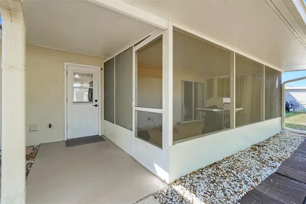 $2,000 | 30024 Tavares Ridge Boulevard, Unit 62, Tavares, FL 32778