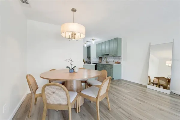 $2,000 | 30024 Tavares Ridge Boulevard, Unit 62, Tavares, FL 32778