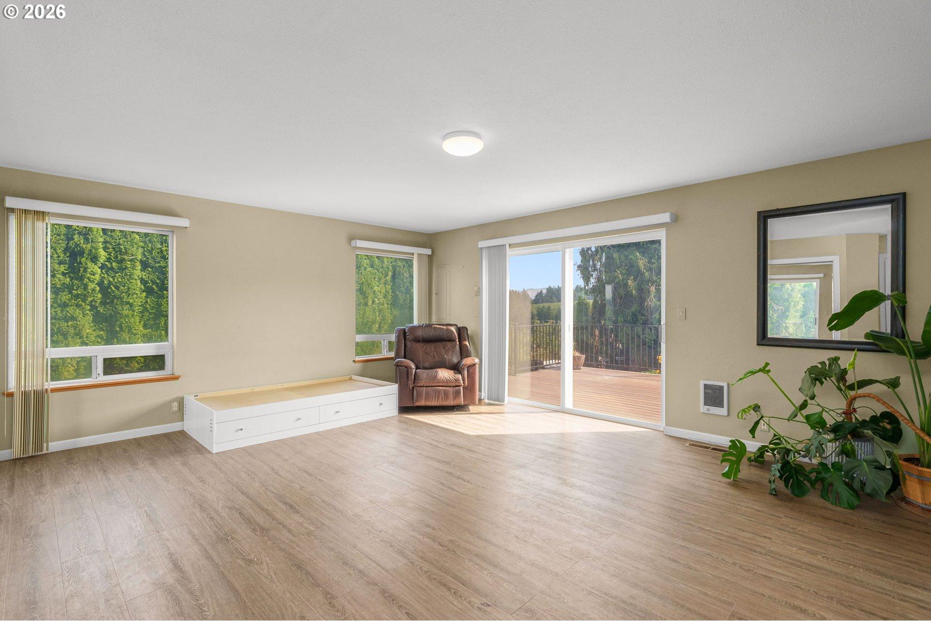 3915 Massee Grade Road Hood River, OR 97031 - Photo 21 of 40 Gallery Image 21