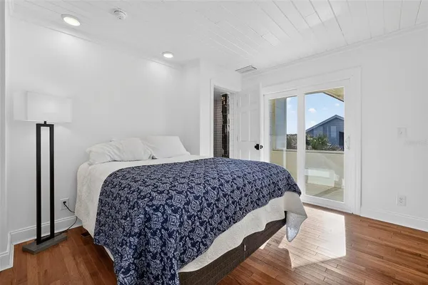 a view of a house with a small yard