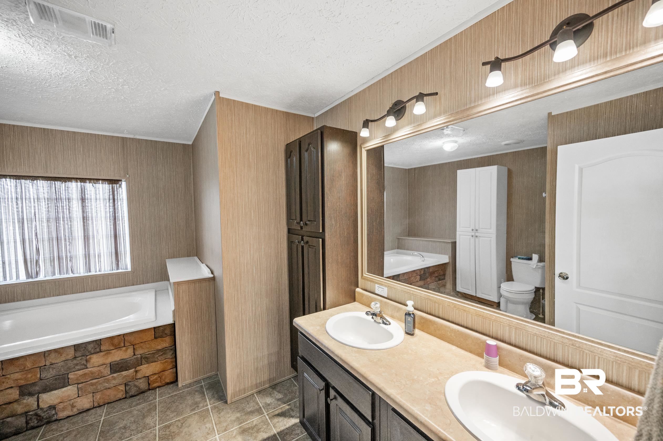 33045 Gilley Road Lillian, AL 36549 - Photo 8 of 22 Gallery Image 8