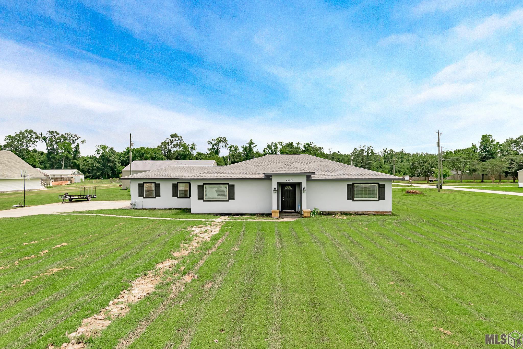 43271 Bayou Narcisse Road Gonzales, LA 70737 - Photo 1 of 24