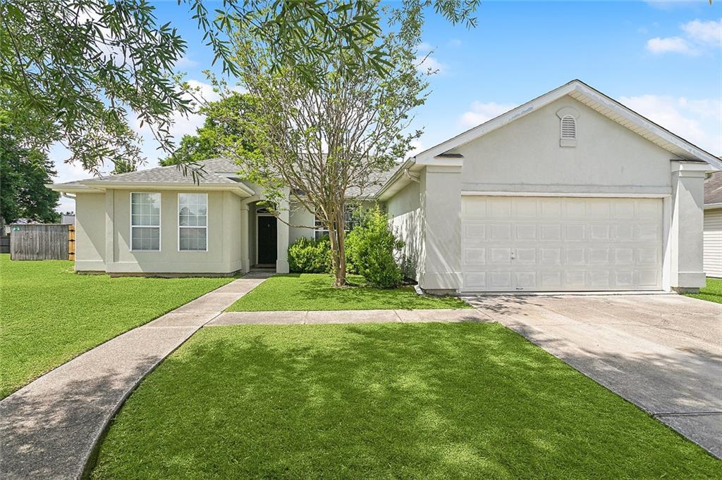 1124 Indigo Court Slidell, LA 70460 - Photo 1 of 23