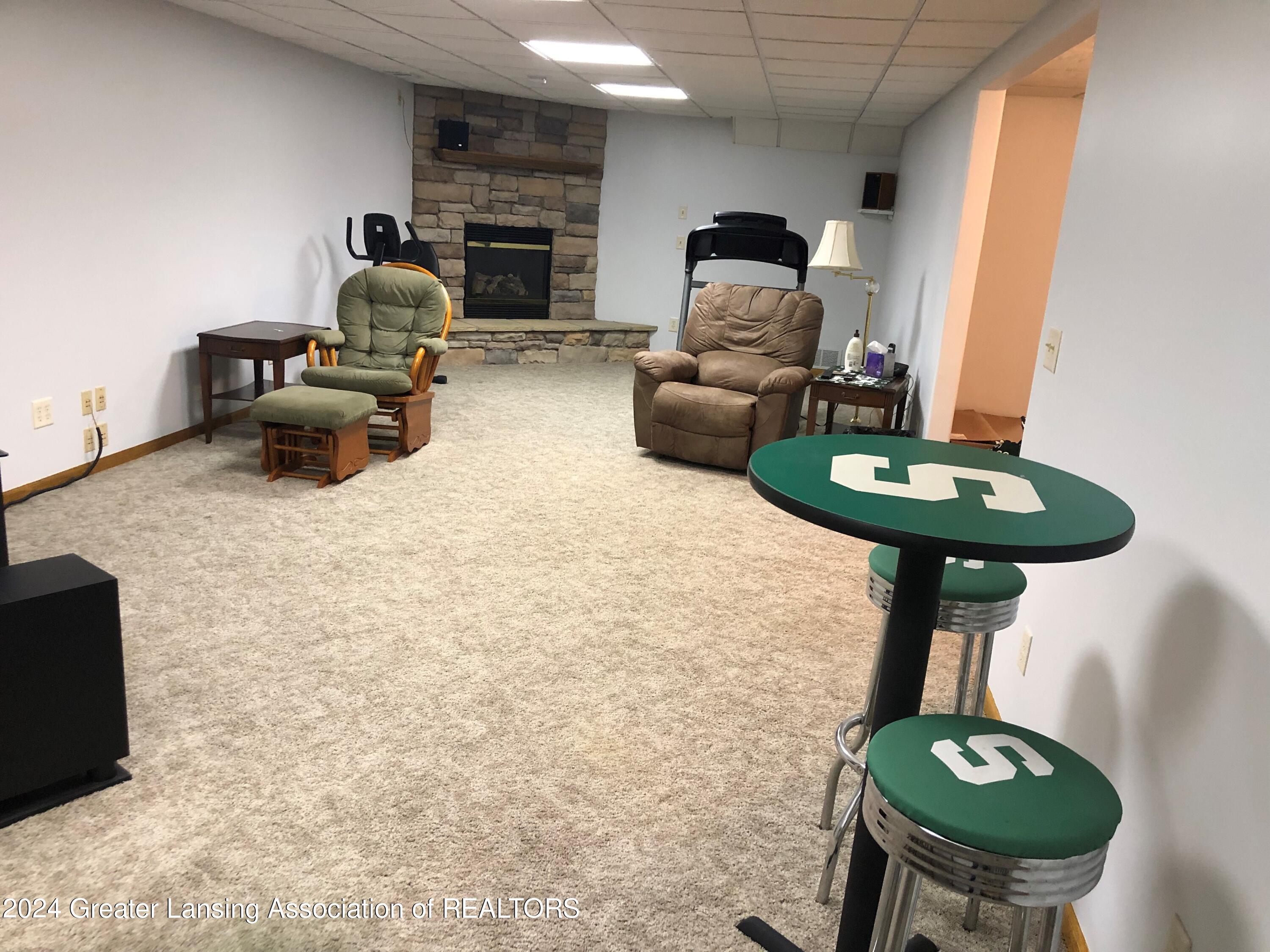 3848 Sandhill Road Lansing, MI 48911 - Photo 23 of 33 Basement Living Room