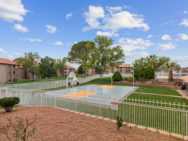 860 South Village Road, Unit D11 St. George, UT 84770 - Photo 23 of 24