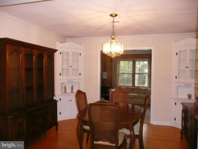 8 Algonquin Road Cambridge, MD 21613 - Photo 11 of 14 Dining Room
