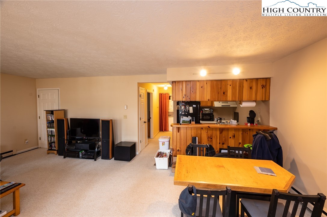 188 The Overlook Road, Unit 1 Banner Elk, NC 28604 - Photo 2 of 13 Gallery Image 2