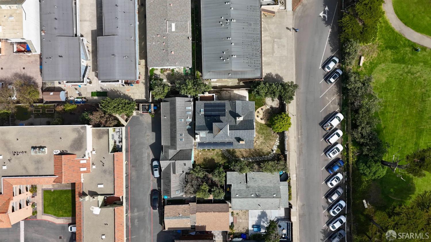 85 Clarendon Road Pacifica, CA 94044 - Photo 60 of 95 Gallery Image 60