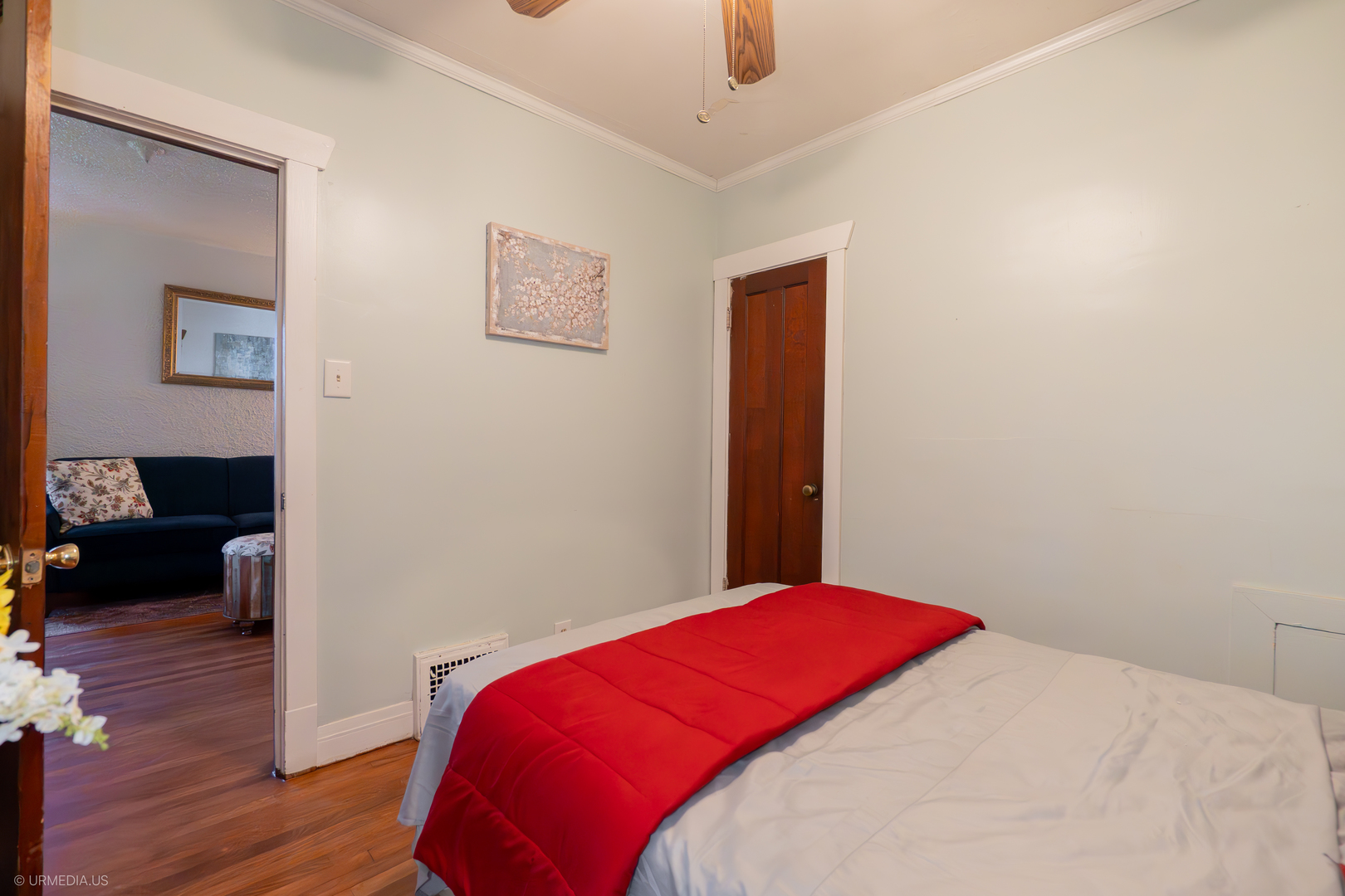 9117 South Racine Avenue Chicago, IL 60620 - Photo 8 of 34 Gallery Image 8