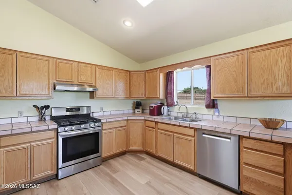 $340,000 | 25290 East Tonopah Trail, Benson, AZ 85602
