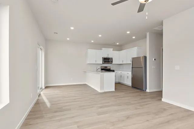 $339,900 | 39746 Fallbrook Avenue, North Branch, MN 55056