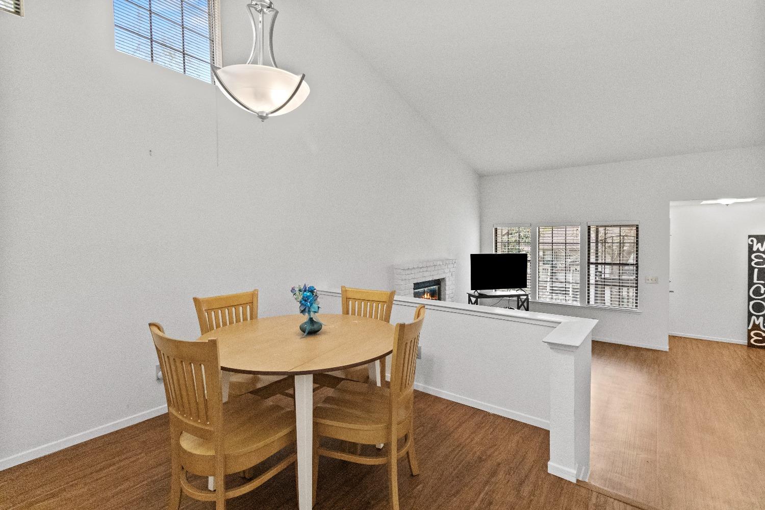 3900 Park Cir Lane, Unit B Carmichael, CA 95608 - Photo 11 of 41