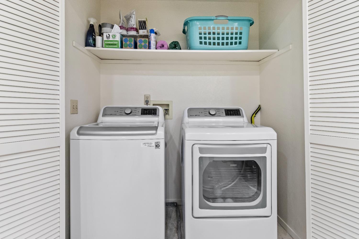 3900 Park Cir Lane, Unit B Carmichael, CA 95608 - Photo 17 of 41