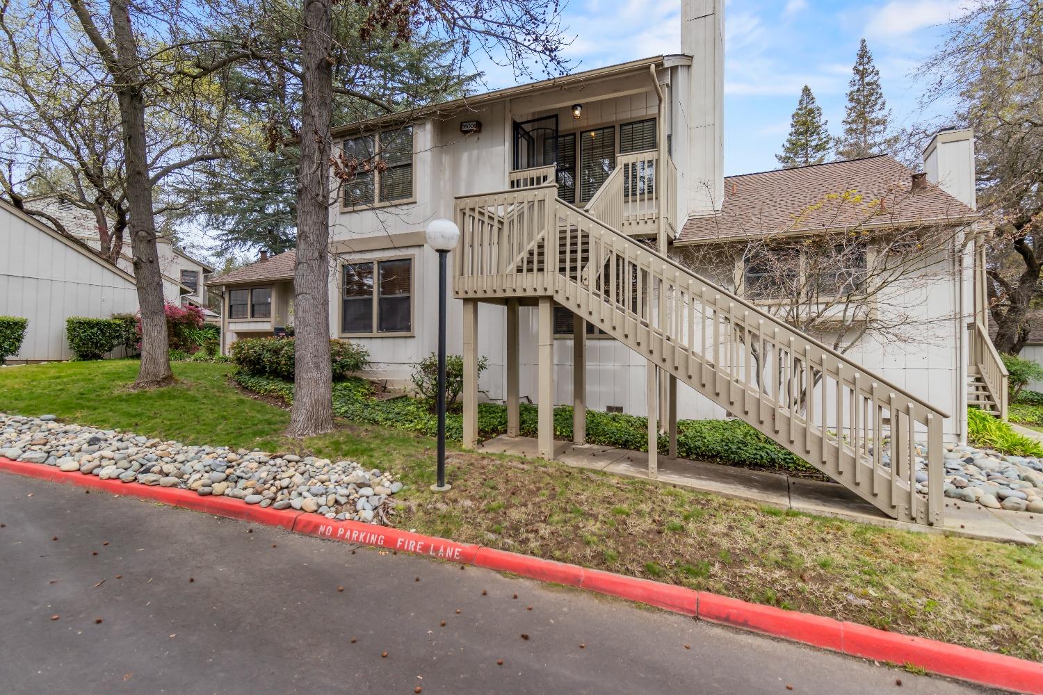 3900 Park Cir Lane, Unit B Carmichael, CA 95608 - Photo 33 of 41