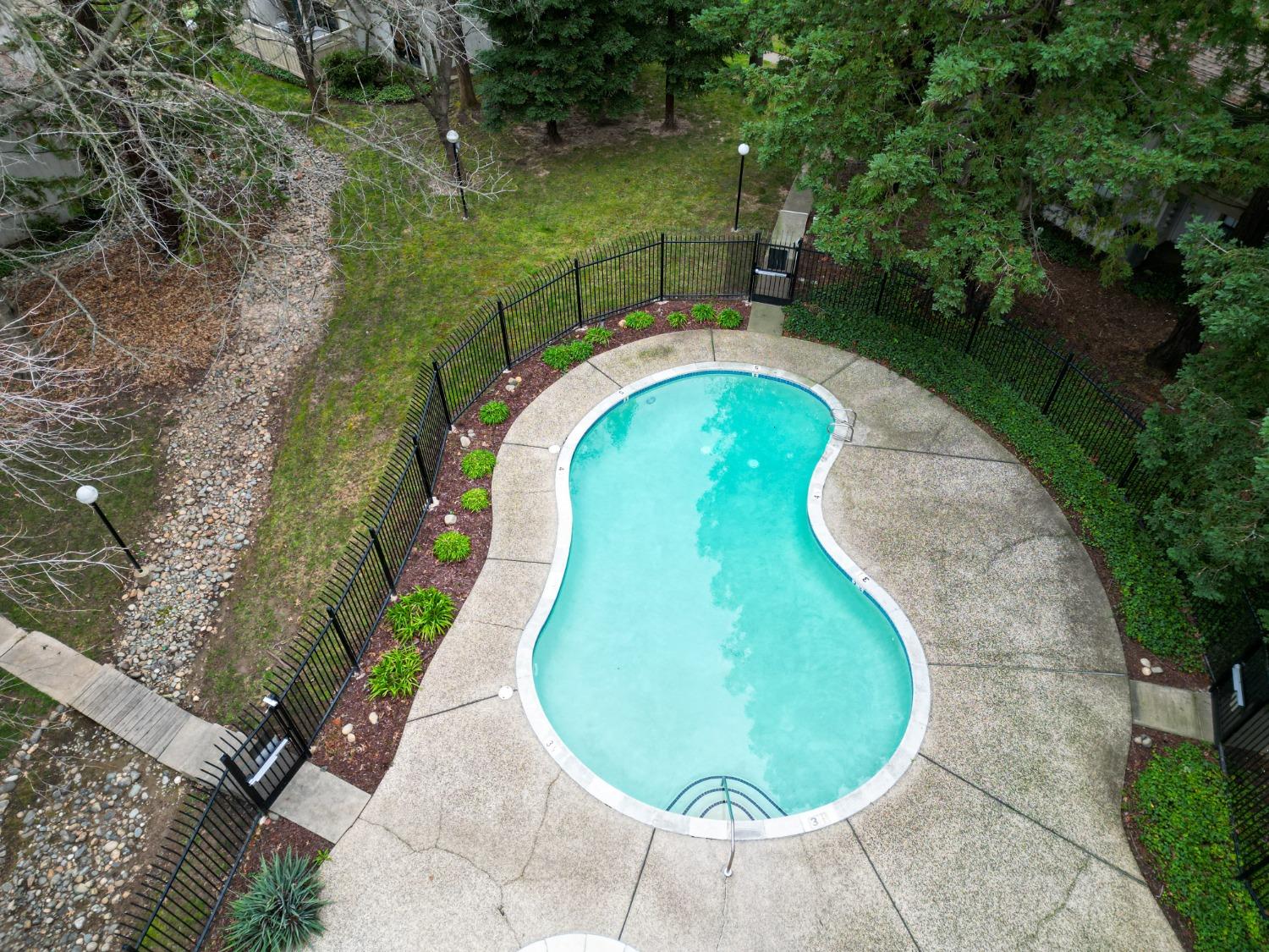 3900 Park Cir Lane, Unit B Carmichael, CA 95608 - Photo 41 of 41