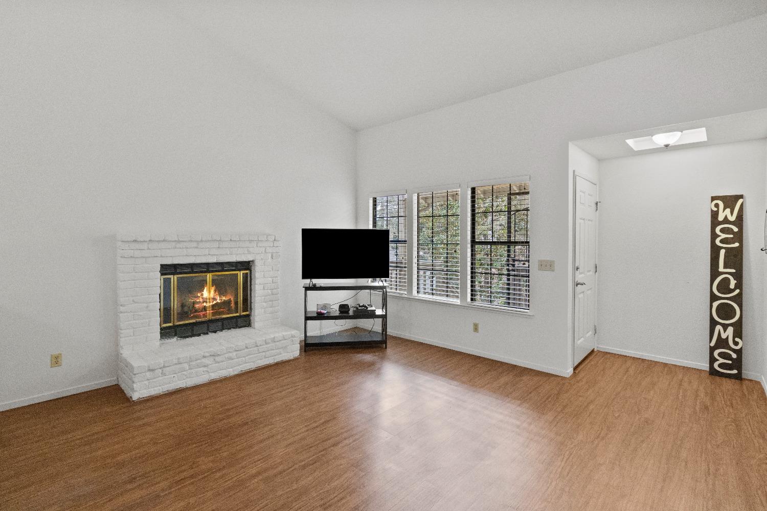 3900 Park Cir Lane, Unit B Carmichael, CA 95608 - Photo 10 of 41