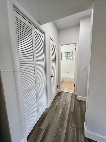 $1,700 | 962 Northwest 6 Street, Unit 2, Miami, FL 33136