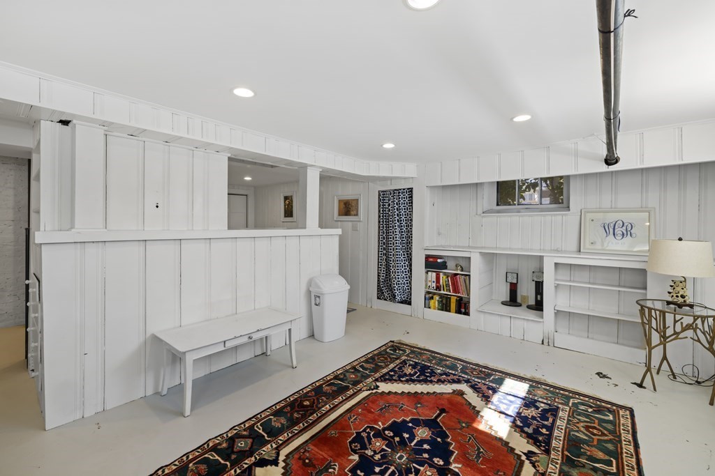 15 Glendale Road Marblehead, MA 01945 - Photo 15 of 32