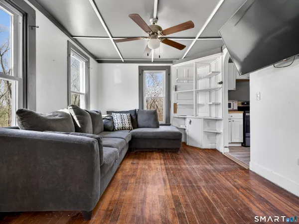 $349,900 | 64 Canterbury Turnpike, Norwich, CT 06360