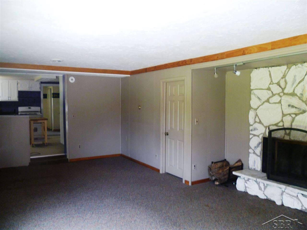 6867 Stroebel Road Saginaw, MI 48609 - Photo 11 of 19 31249376-10.JPG