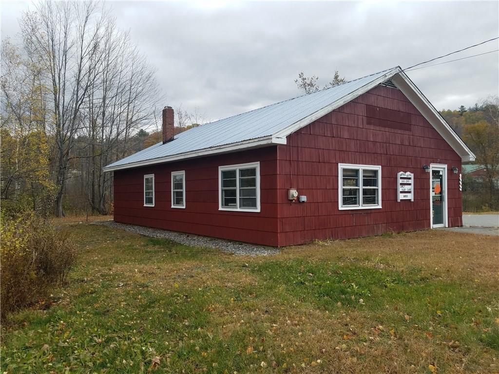 21 East Dixfield Road Jay, ME 04239 - Photo 3 of 10 Photo