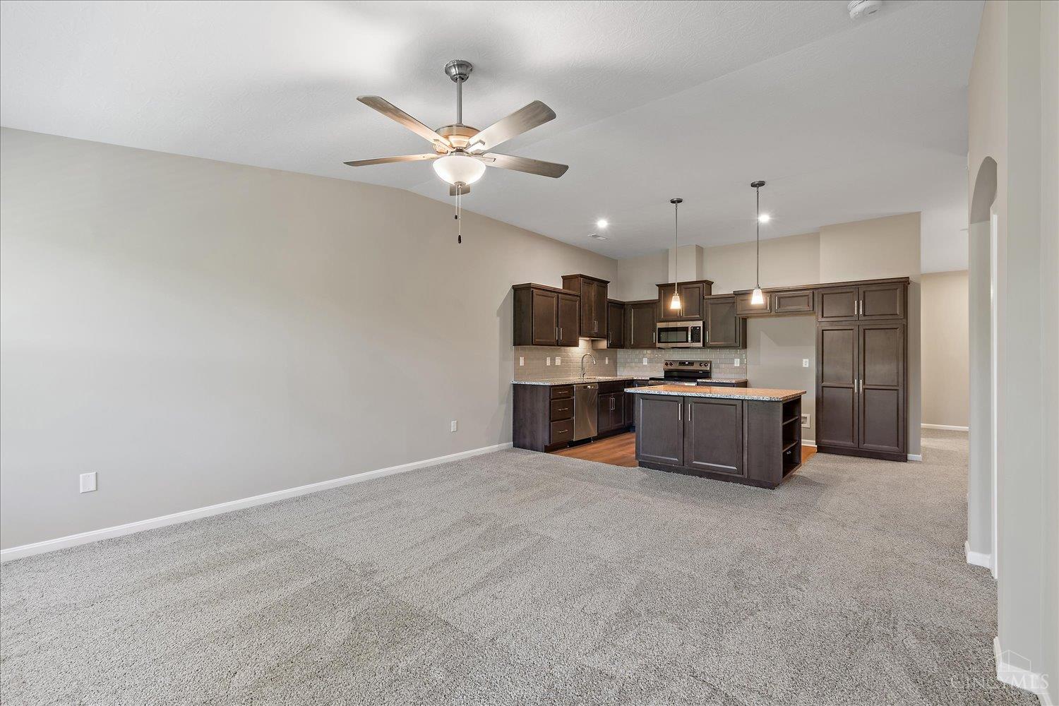 541 Tradition Ridge, Unit 81302 Cincinnati, OH 45245 - Photo 10 of 34