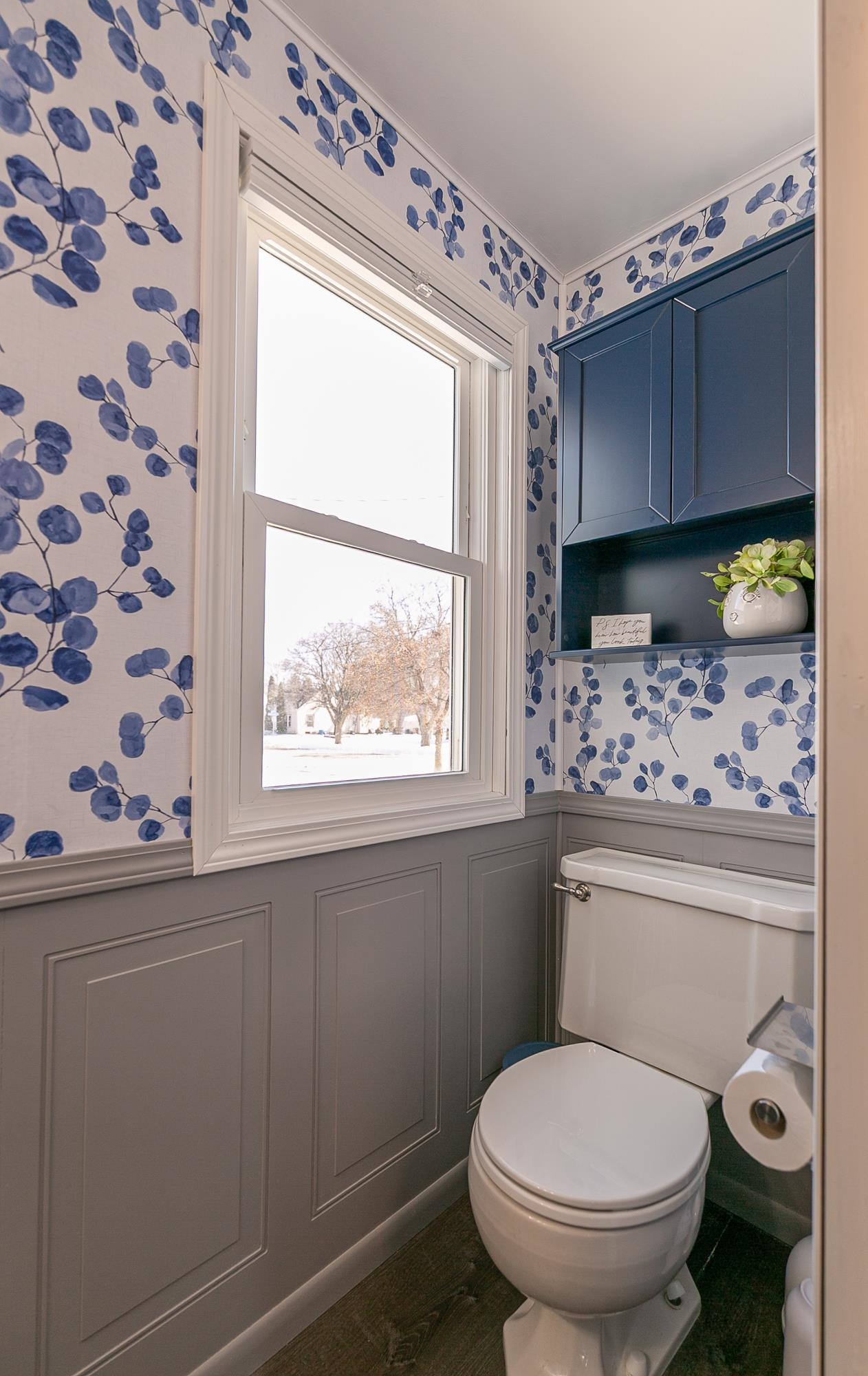 908 8th Street Menasha, WI 54952 - Photo 12 of 49