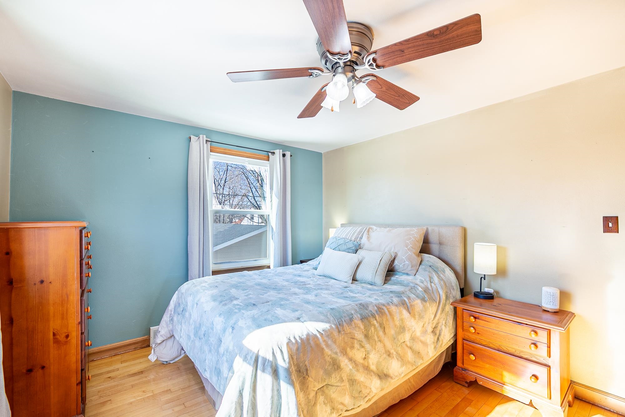 908 8th Street Menasha, WI 54952 - Photo 14 of 49