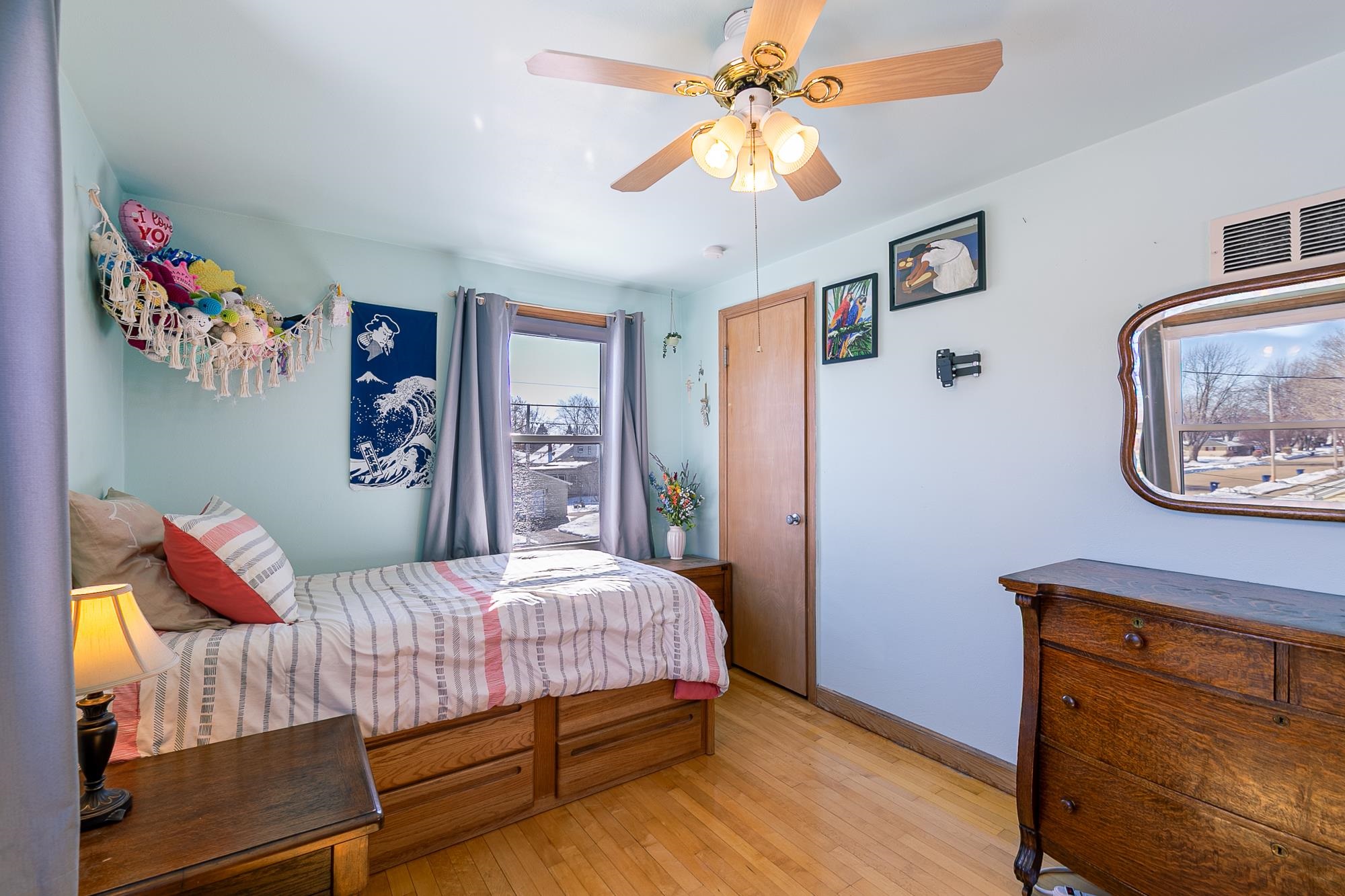 908 8th Street Menasha, WI 54952 - Photo 20 of 49